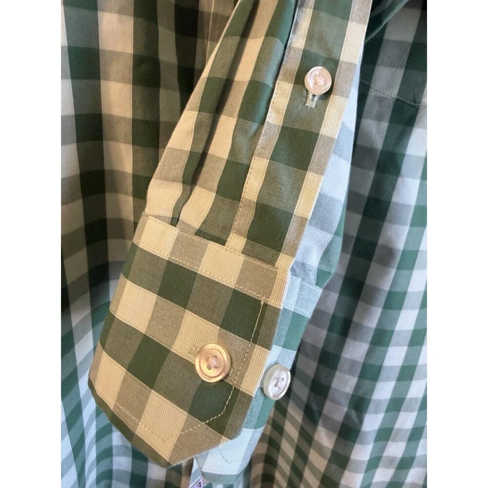 Banana Republic really nice